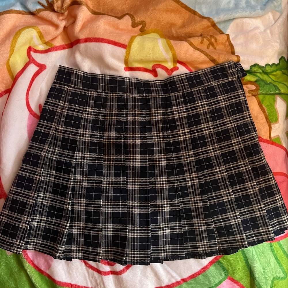 Plaid pleated skirt
